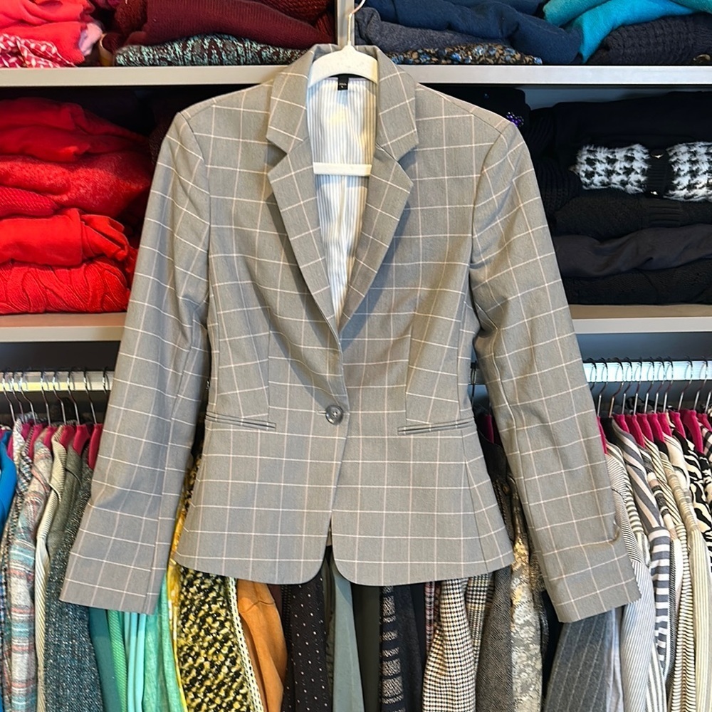 Express gray pink plaid one button closure 2 pocket blazer size 0